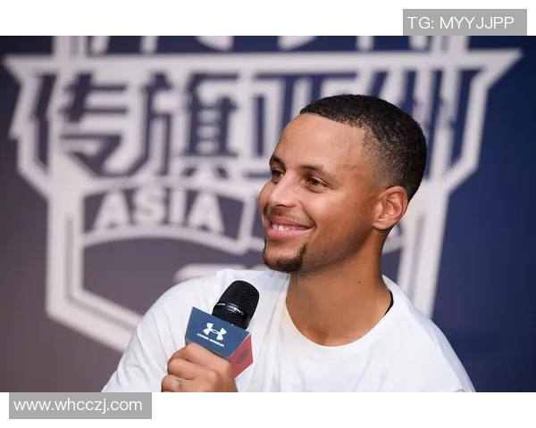 库里荣获西部月最佳球员奖,以高效表现引领球队取得胜利 库里荣获西部月最佳球员奖,以高效表现引领球队取得胜利